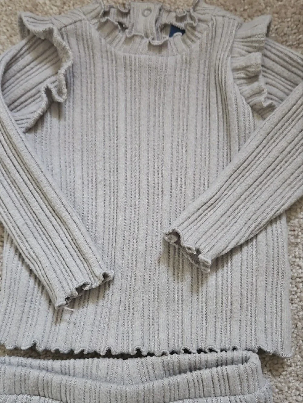 Old Navy 3-6 Month Baby Girl outfit bundle- Like NEW
